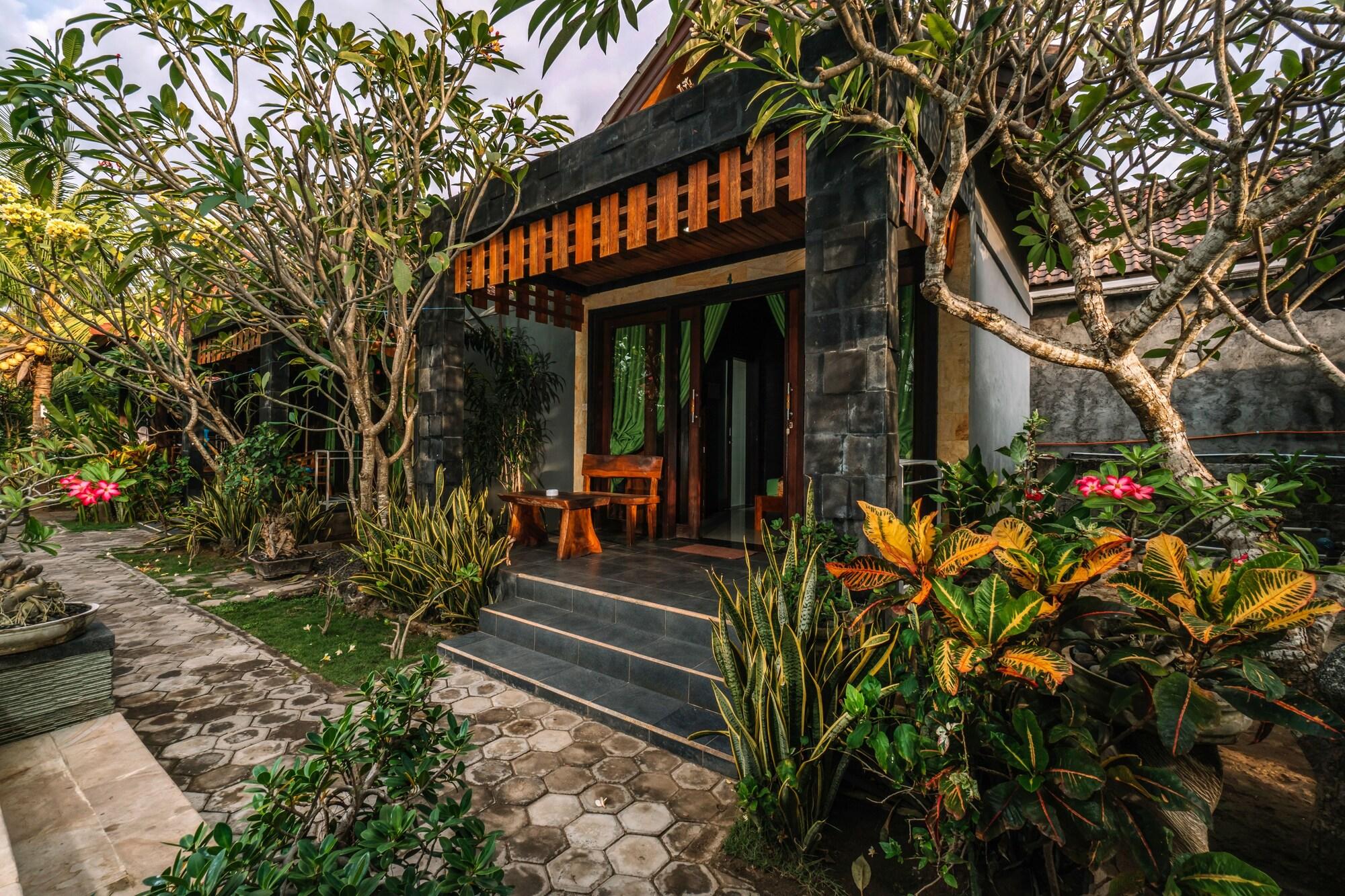 D And B Bungalow'S By Dewizz Management Nusa Lembongan  Exterior photo