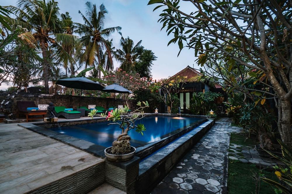 D And B Bungalow'S By Dewizz Management Nusa Lembongan  Exterior photo