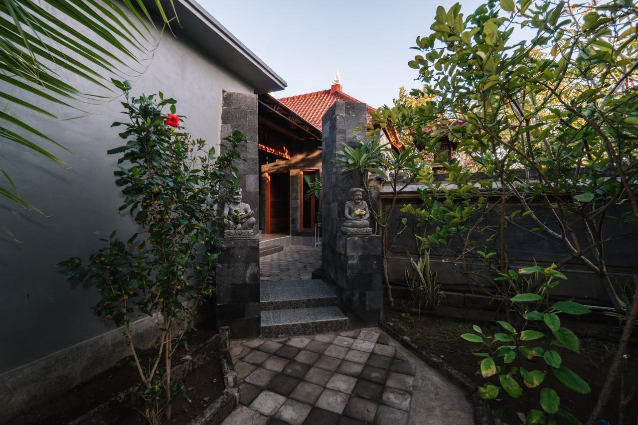 D And B Bungalow'S By Dewizz Management Nusa Lembongan  Exterior photo