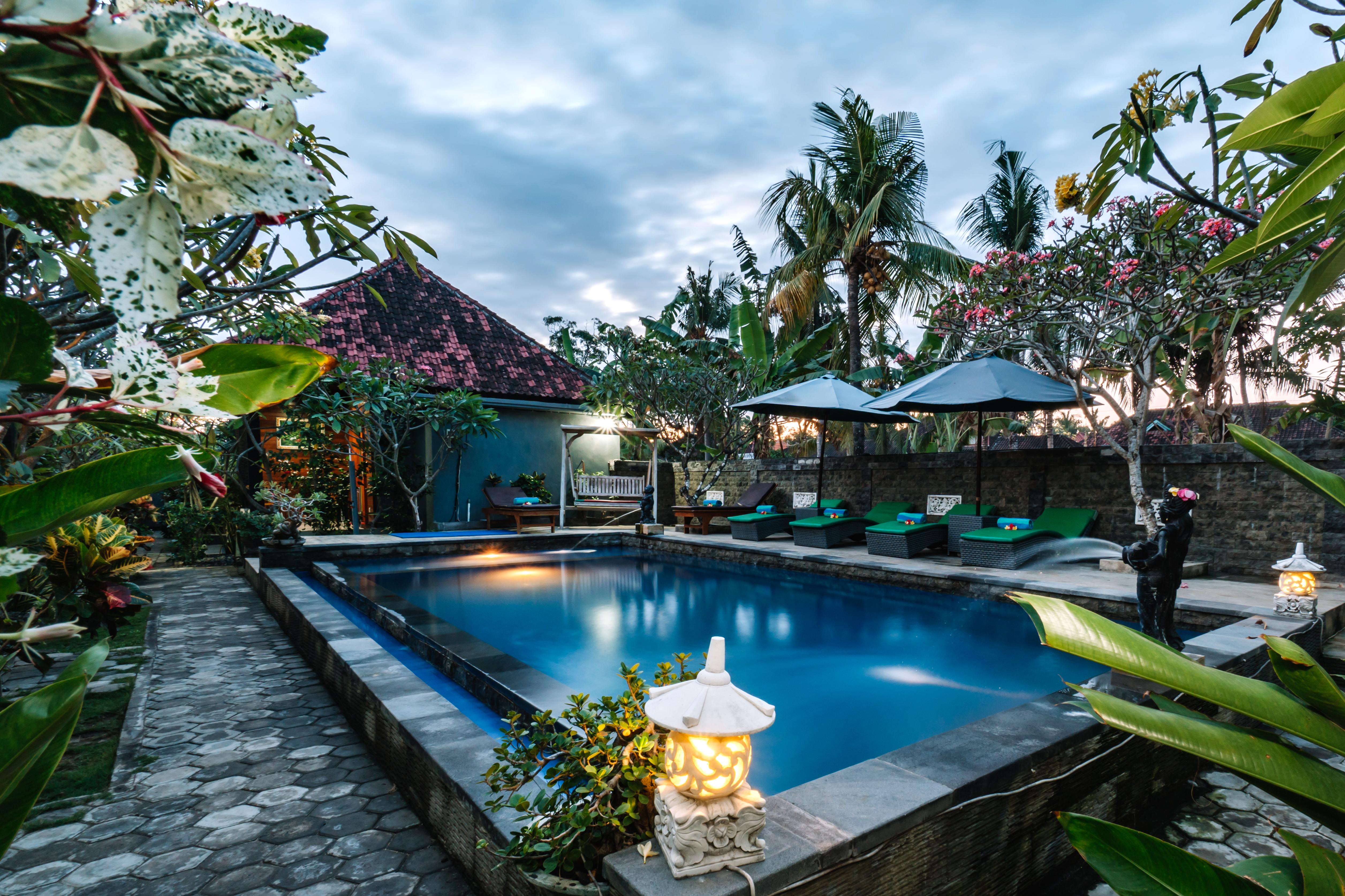 D And B Bungalow'S By Dewizz Management Nusa Lembongan  Exterior photo